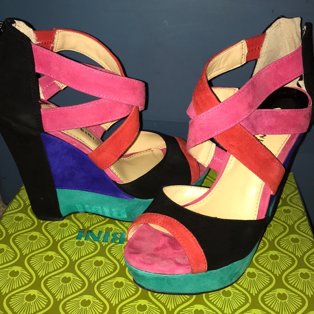 Gianni Bini Wedge